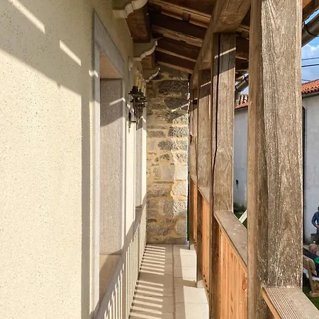 Villa Krasna Hiska - Authentic Heritage Sezana