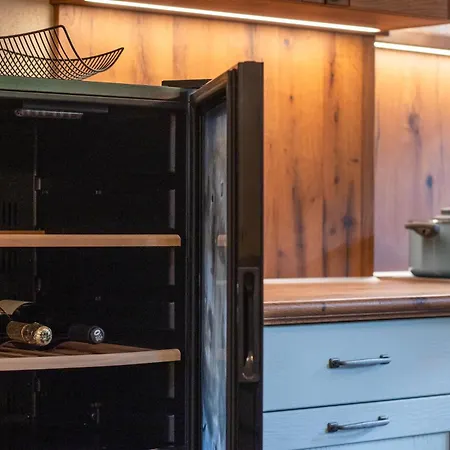 Krasna Hiska - Authentic Heritage