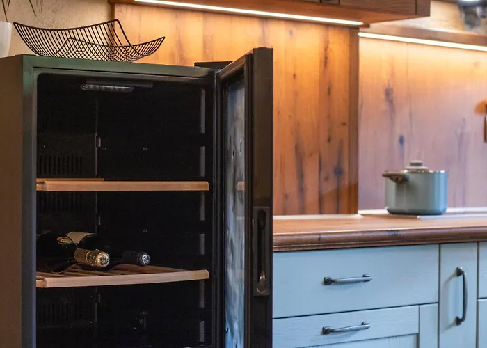 Krasna Hiska - Authentic Heritage